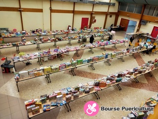 Photo de la bourse puericulture Bourse aux jouets de la CSF