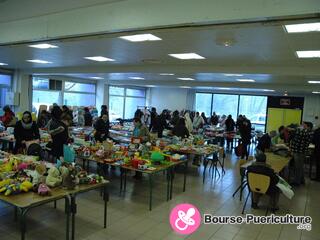 Photo de la bourse puericulture Bourse Jouets-Livres-Puériculture-enfants jusqu'à 6ans