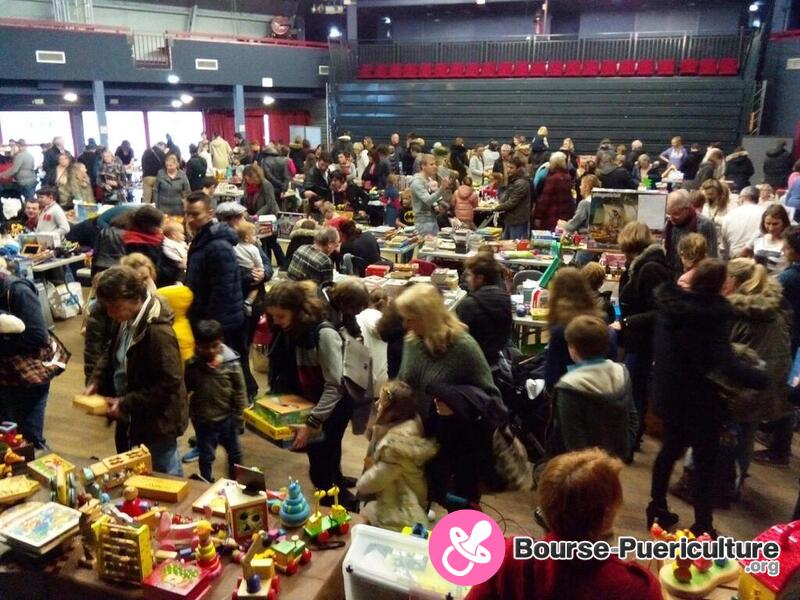 Braderie Jeux-Jouets-Livres