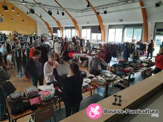 Photo de la bourse puericulture Vide dressing